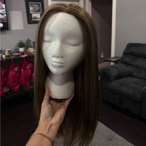 Chelsey Smith Crowns Everleigh Light Brunette Blend